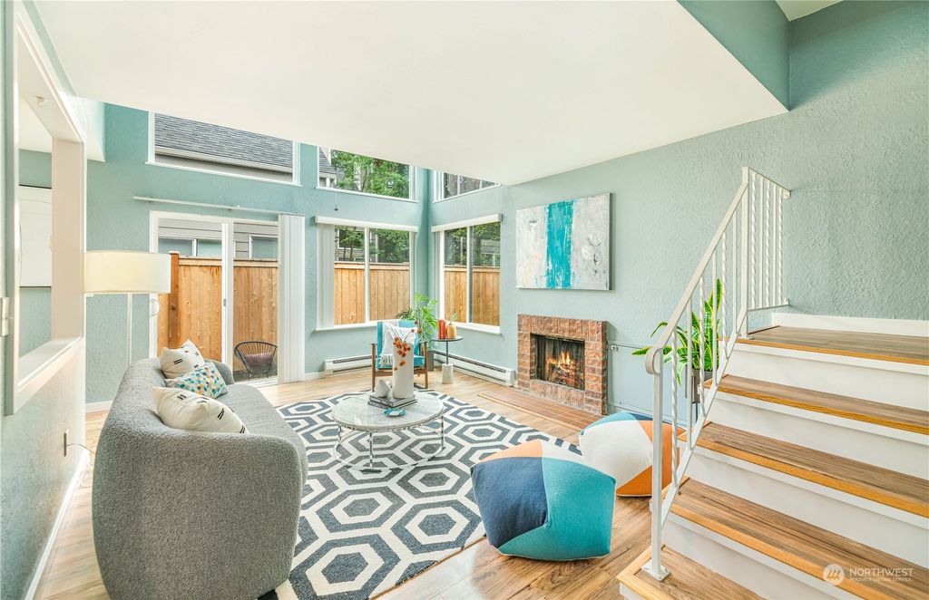 Photo of 8437 25th Avenue SW #B, Seattle, WA 98106 (MLS # 2266392)