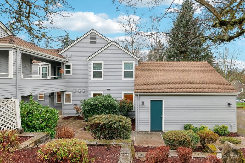 Photo of 4251 224th Ct SE Ct #1171, Issaquah, WA 98029 (MLS # 2320873)