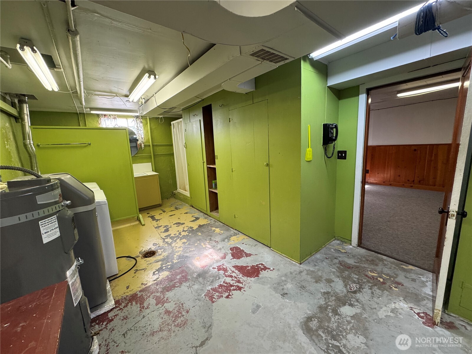 Omak, Washington 98841, United States, 3 Bedrooms Bedrooms, ,2 BathroomsBathrooms,Residential,Active,228593