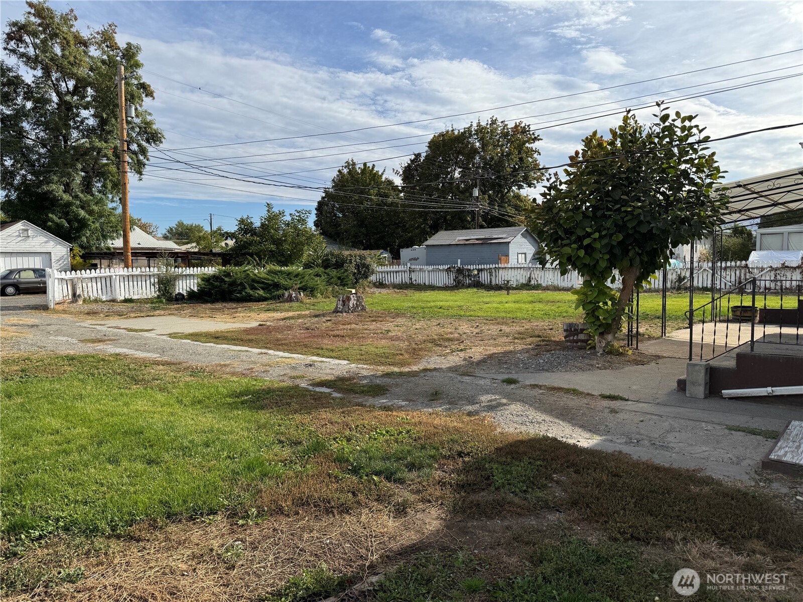 Omak, Washington 98841, United States, 3 Bedrooms Bedrooms, ,2 BathroomsBathrooms,Residential,Active,228593