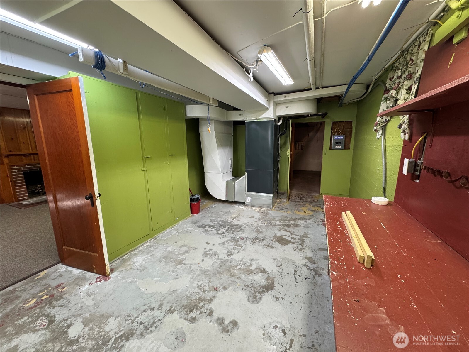 Omak, Washington 98841, United States, 3 Bedrooms Bedrooms, ,2 BathroomsBathrooms,Residential,Active,228593