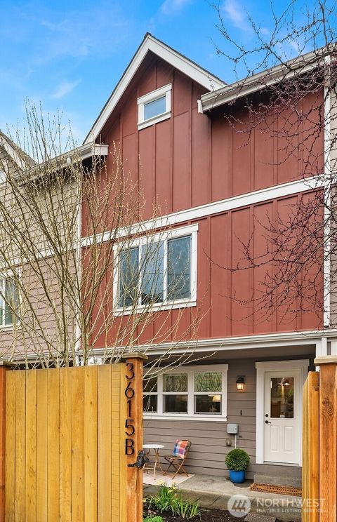 Photo of 3615 Albion Place N #B, Seattle, WA 98103 (MLS # 2503847)