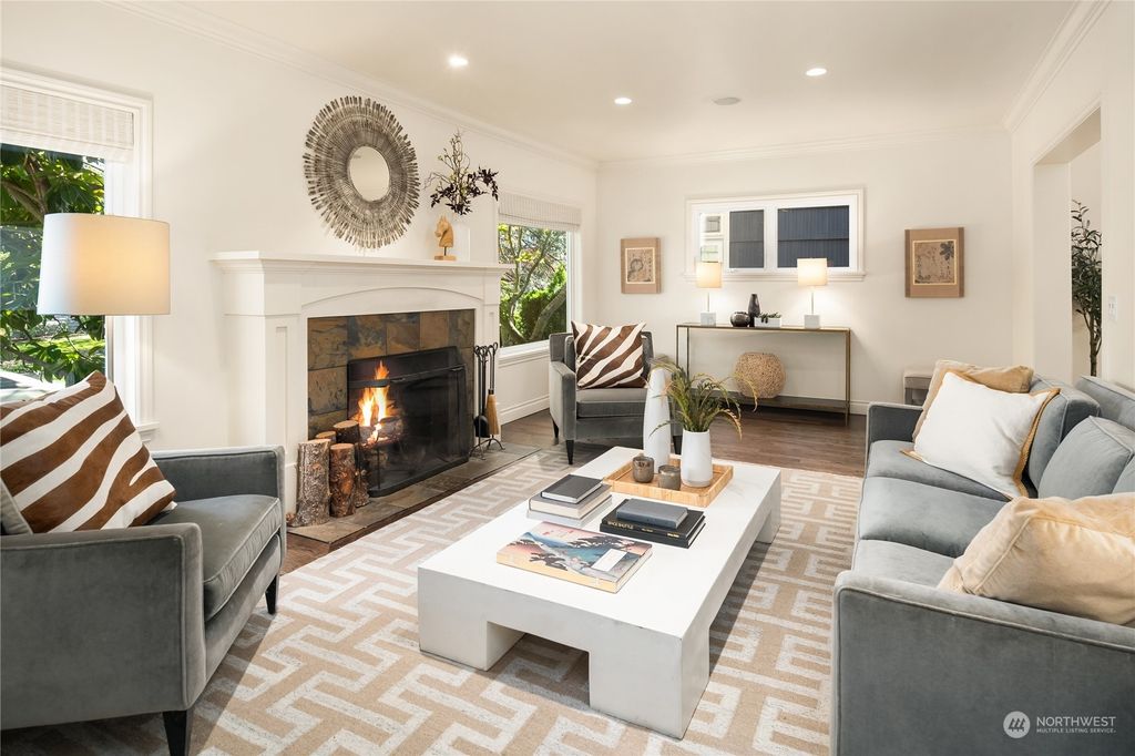 Photo of 2305 41st Avenue E, Seattle, WA 98112 (MLS # 2321246)