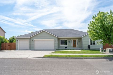 Photo of 268 Whistling Duck Road, Walla Walla, WA 99362 (MLS # 2377430)