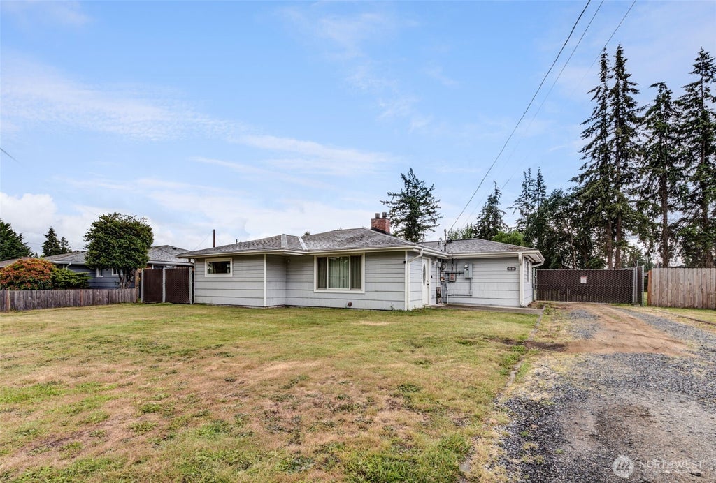 Photo of 5118 88th Street NE, Marysville, WA 98270 (MLS # 2533281)