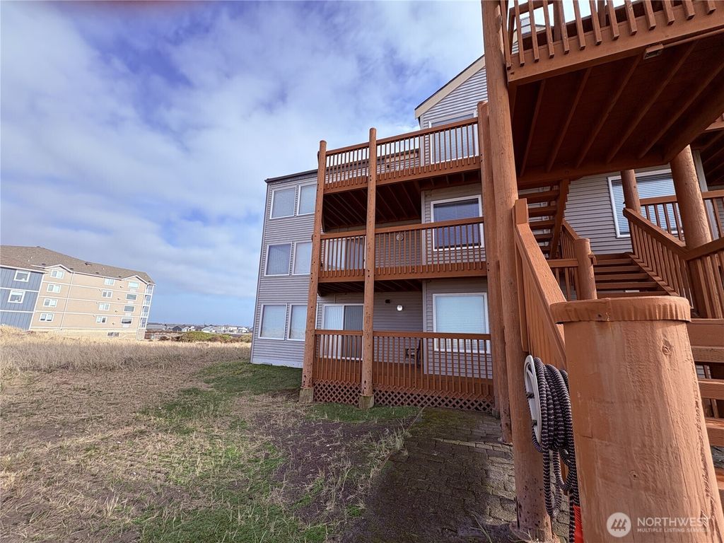 Photo of 1399 Ocean Shores Boulevard SW #1N-J, Ocean Shores, WA 98569 (MLS # 2481693)