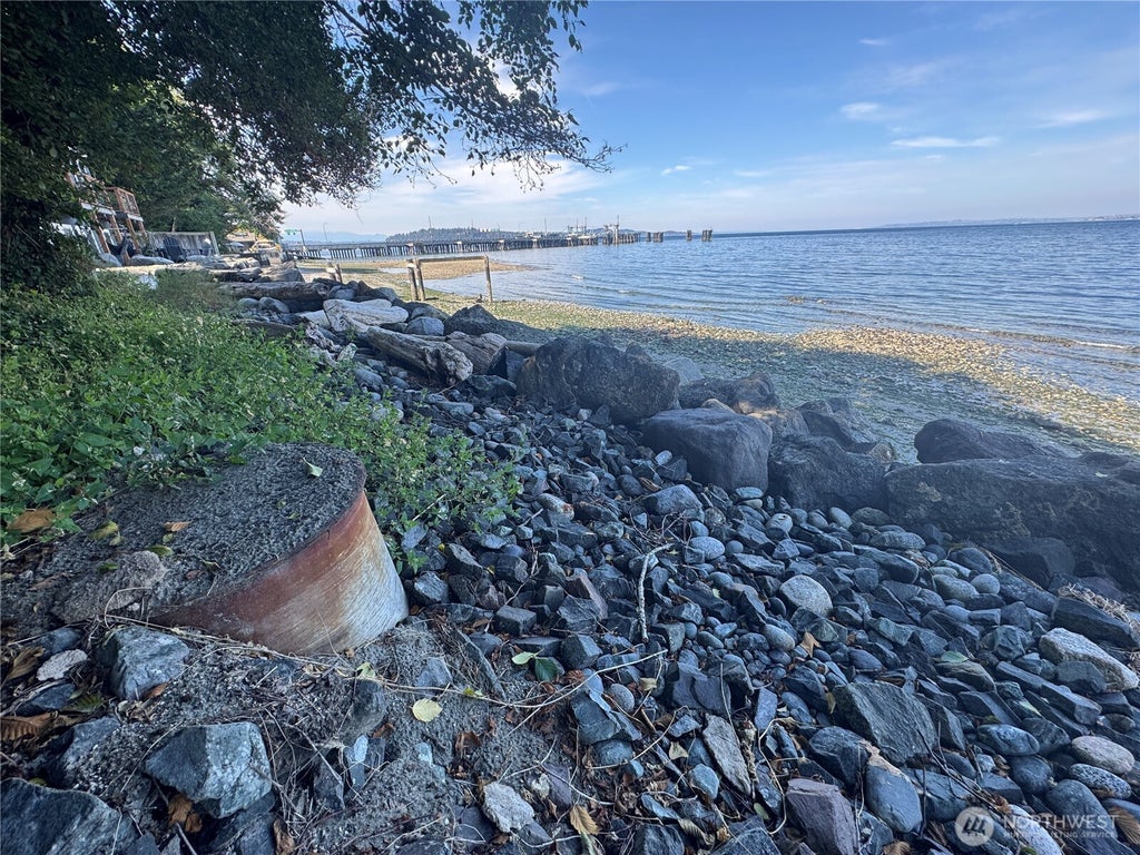 Photo of 10016 SW Bunker Trail, Vashon, WA 98070 (MLS # 2576189)