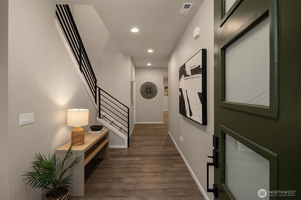 Photo of 18627 Meridian Place W, Bothell, WA 98012 (MLS # 2468132)