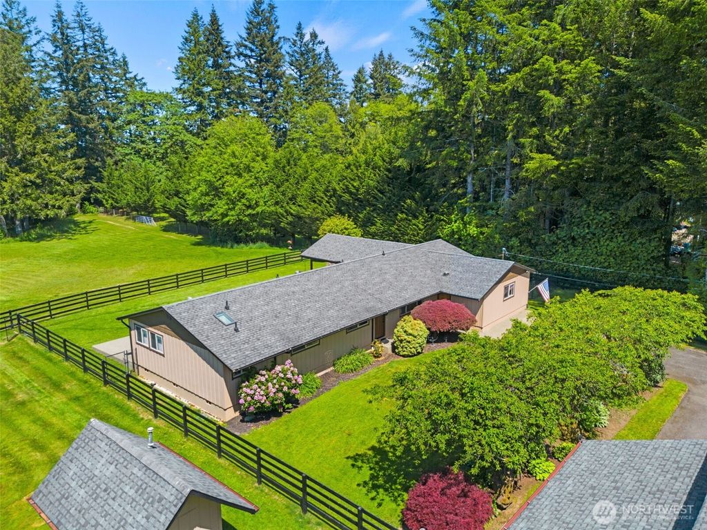 Photo of 3018 Sapp Road SW, Tumwater, WA 98512 (MLS # 2529947)