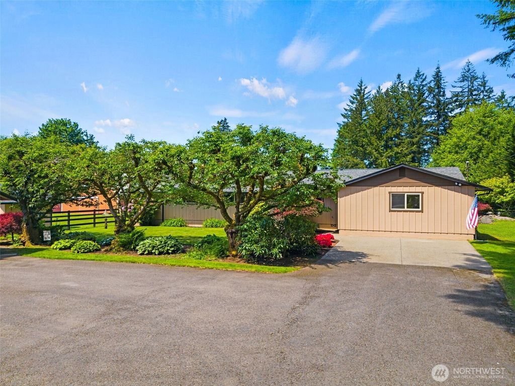 Photo of 3018 Sapp Road SW, Tumwater, WA 98512 (MLS # 2529947)