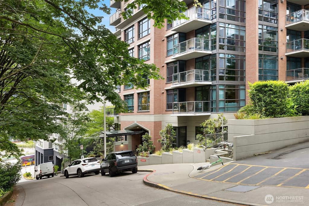 Photo of 1420 Terry Avenue #OU, Seattle, WA 98101 (MLS # 2412220)
