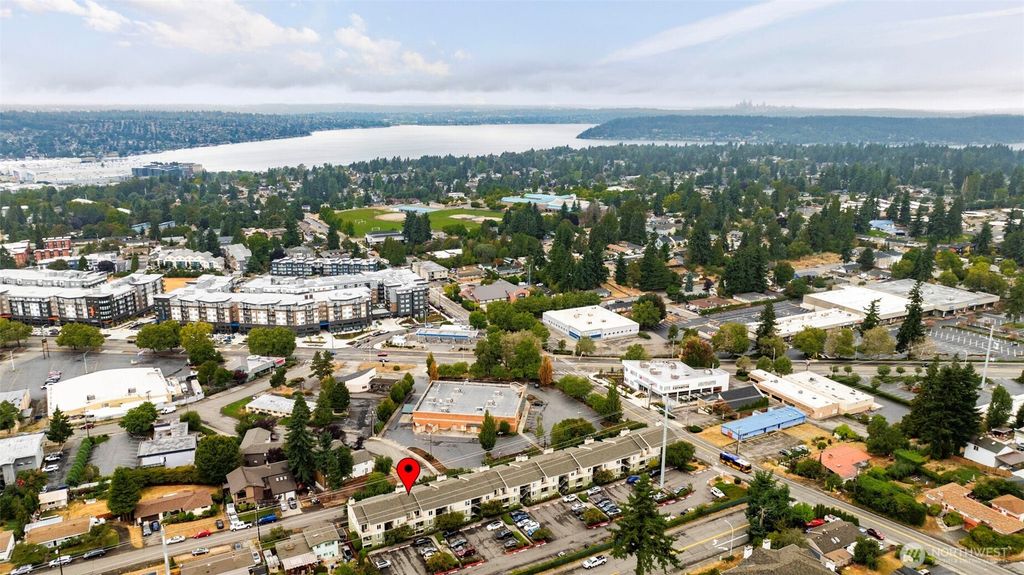 Photo of 3233 NE 12th Street #313, Renton, WA 98056 (MLS # 2437514)