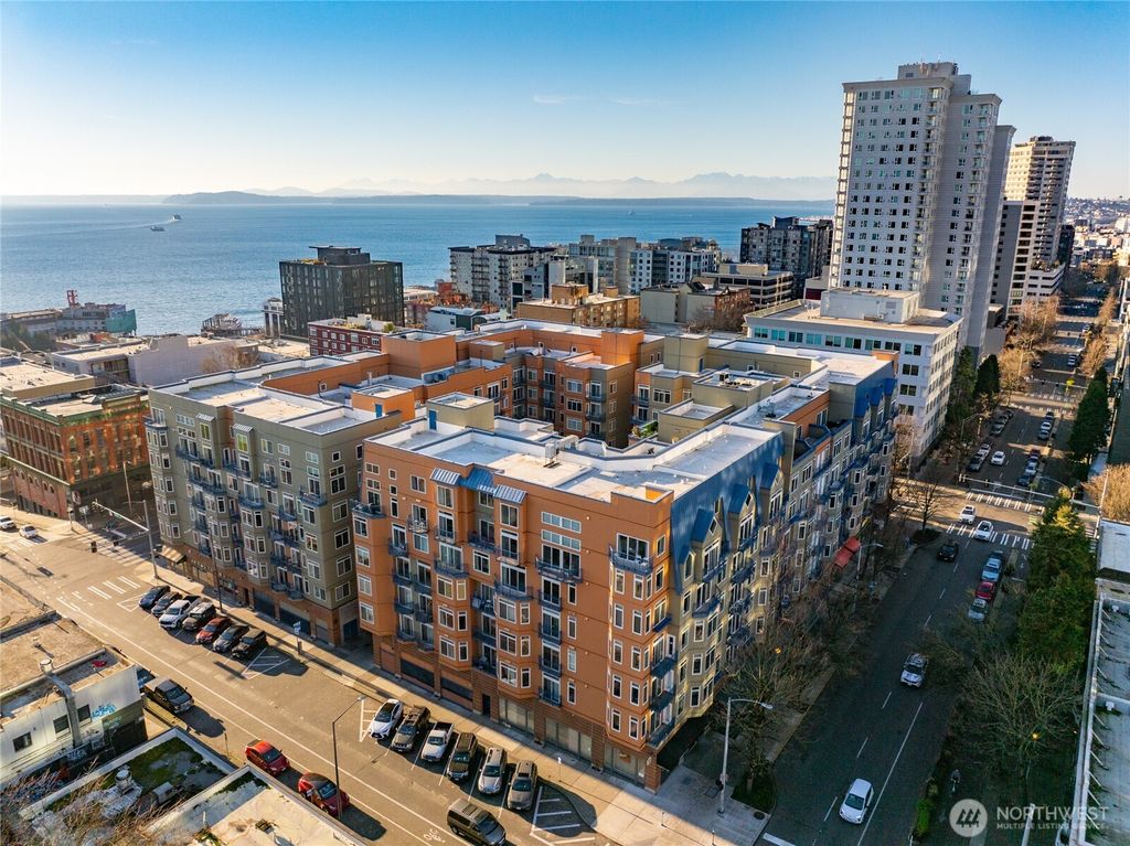 Photo of 2415 2nd Avenue #432, Seattle, WA 98121 (MLS # 2499813)