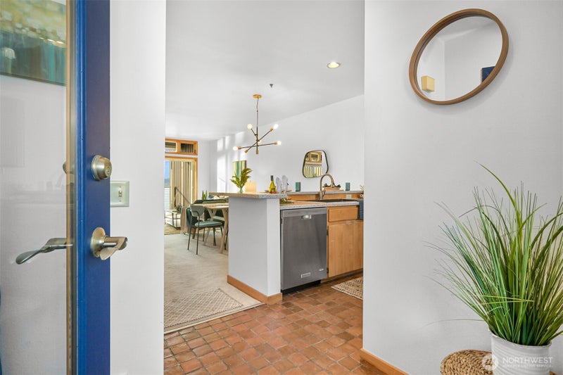 9499 Semiahmoo Parkway B-8