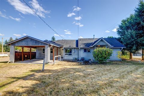 Photo of 3008 B Street SE, Auburn, WA 98002 (MLS # 2442516)