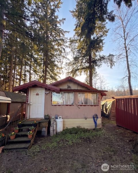 Photo of 41818 40th Avenue Ct S, Roy, WA 98580 (MLS # 2508958)