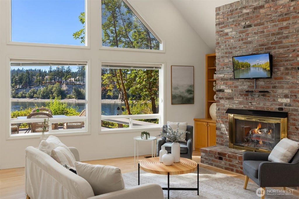 Photo of 16273 Reitan Road NE, Bainbridge Island, WA 98110 (MLS # 2589267)