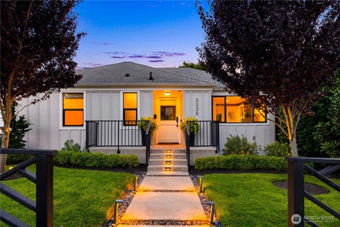 Photo of 3235 W Viewmont Way W, Seattle, WA 98199 (MLS # 2563687)