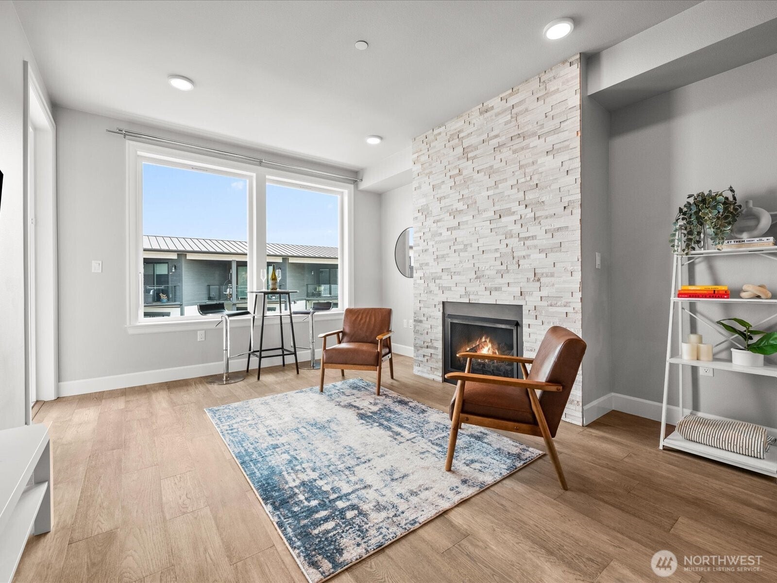 4961 Main Street 823