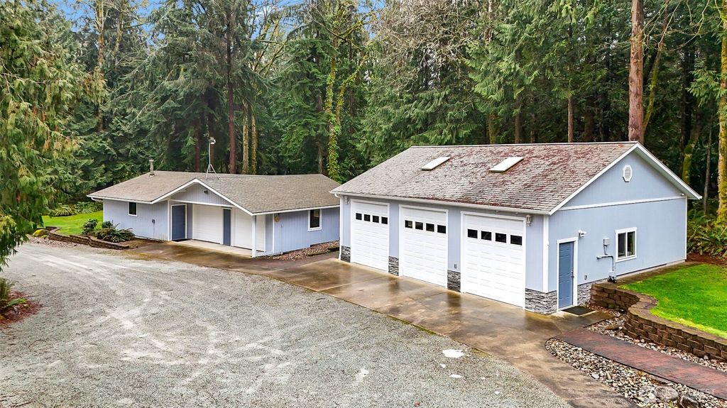 Photo of 4821 226th Place NE, Arlington, WA 98223 (MLS # 2333712)