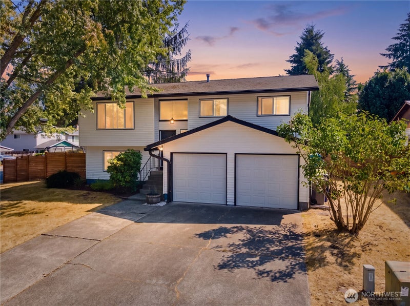 4911 SW 324th Place