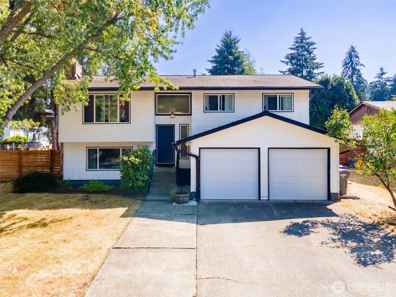 4911 SW 324th Place