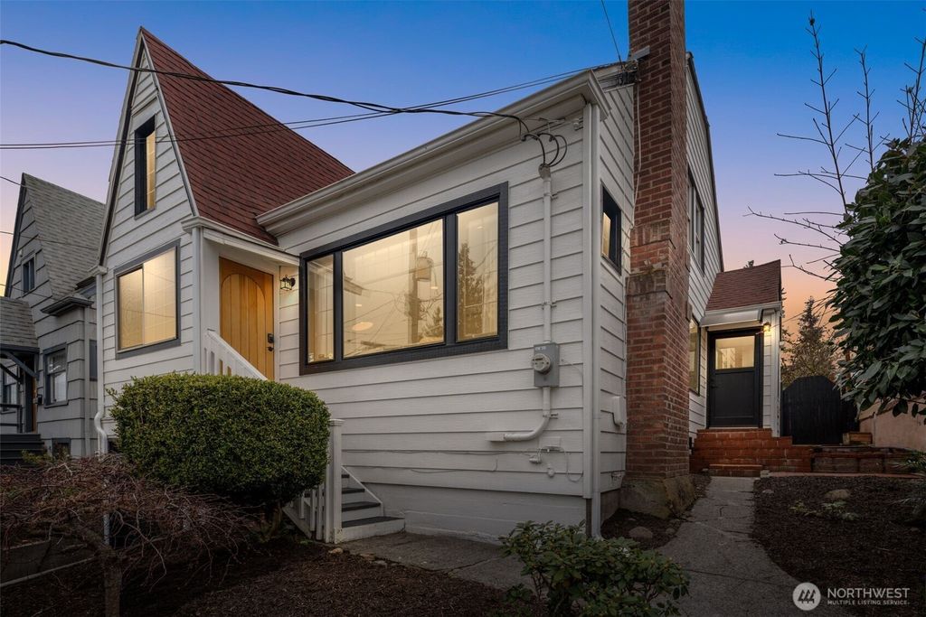 Photo of 5009 S Alaska Street, Seattle, WA 98118 (MLS # 2497165)