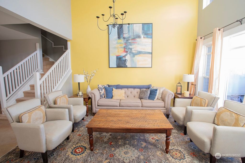 Photo of 8320 28th Avenue NE, Seattle, WA 98115 (MLS # 2314490)