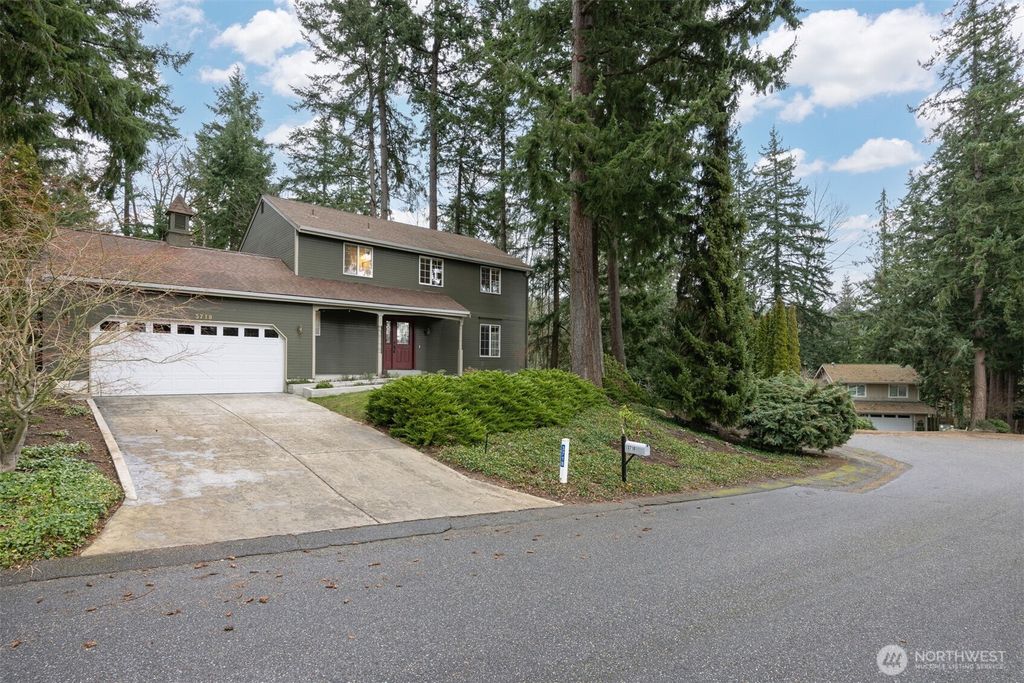 Photo of 3718 Greenville Street, Bellingham, WA 98226 (MLS # 2485585)