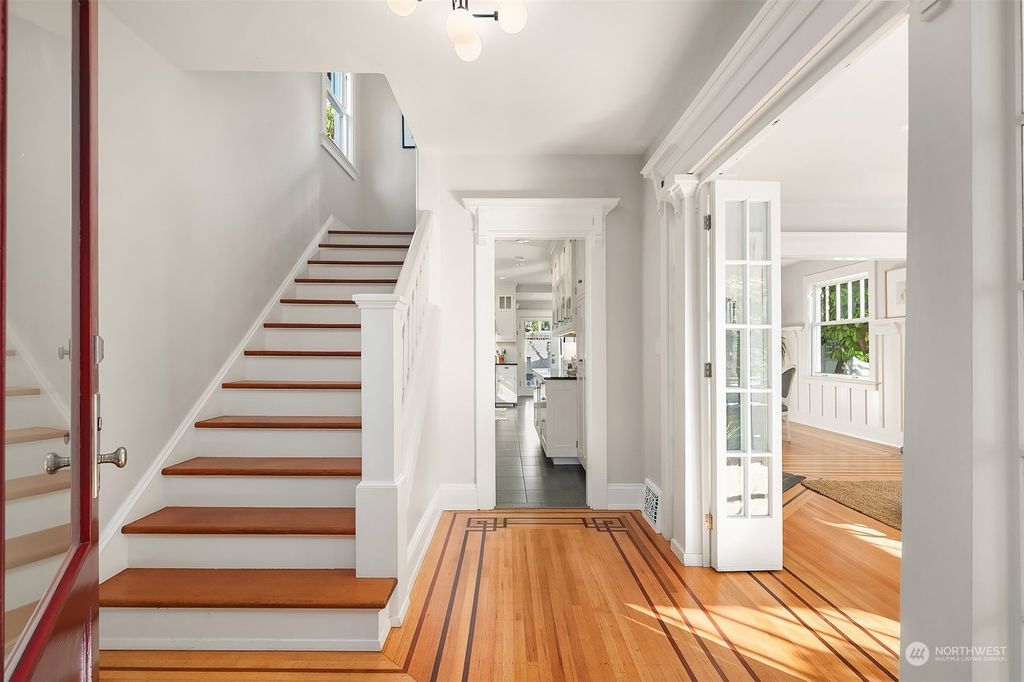 Photo of 2508 10th Avenue W, Seattle, WA 98119 (MLS # 2169719)