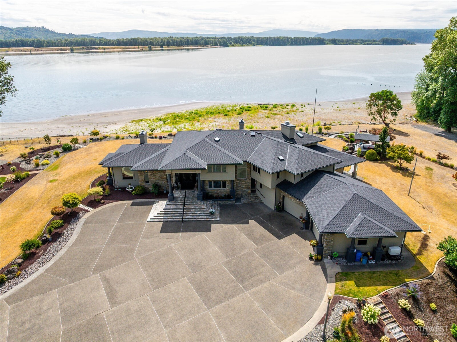 266 Columbia Point