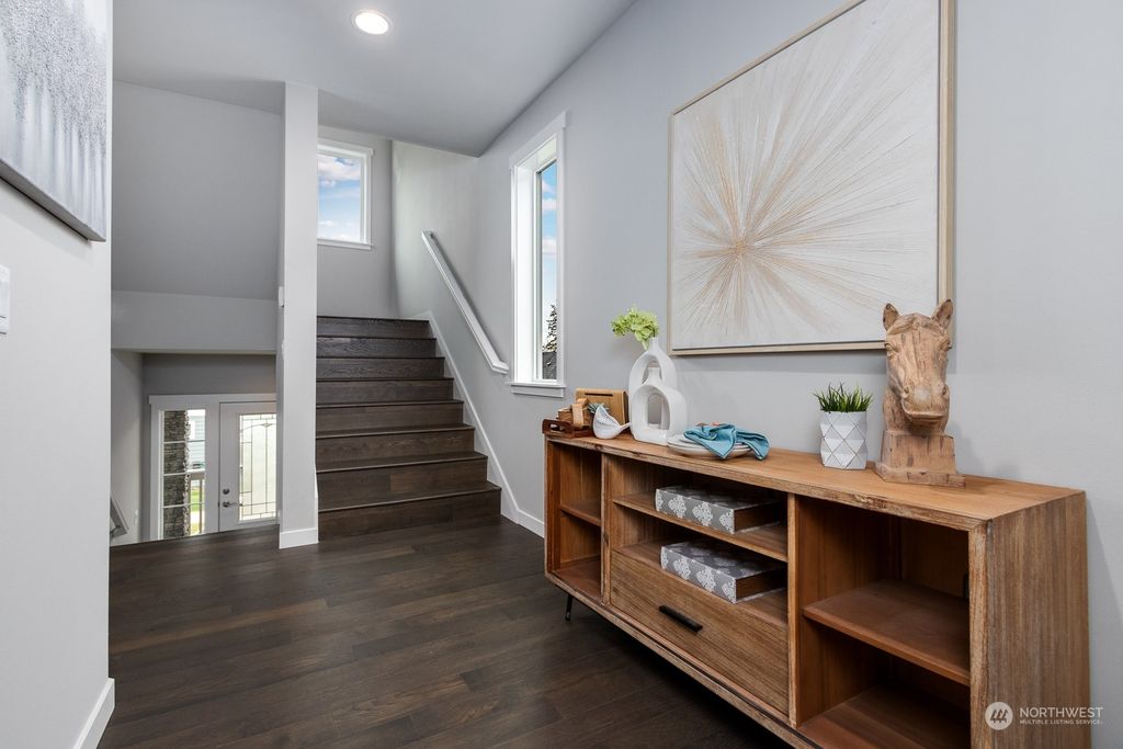 Photo of 2113 NW Lynx Loop, Issaquah, WA 98027 (MLS # 2021199)