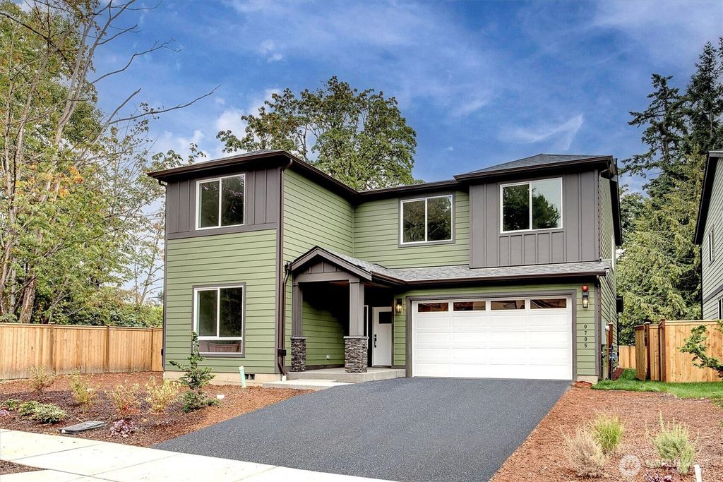 Photo of 10705 SE 170th Pl Pl #Lot 7, Renton, WA 98055 (MLS # 2433731)