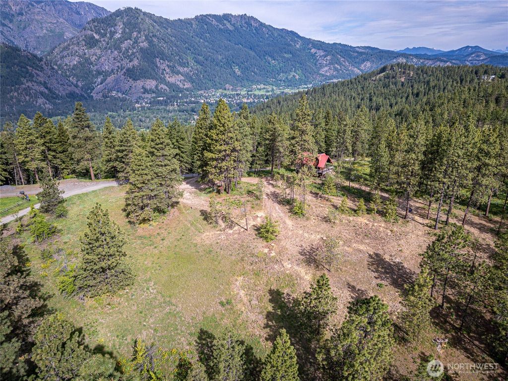 Photo of 329 First Grade Road, Leavenworth, WA 98826 (MLS # 2524325)