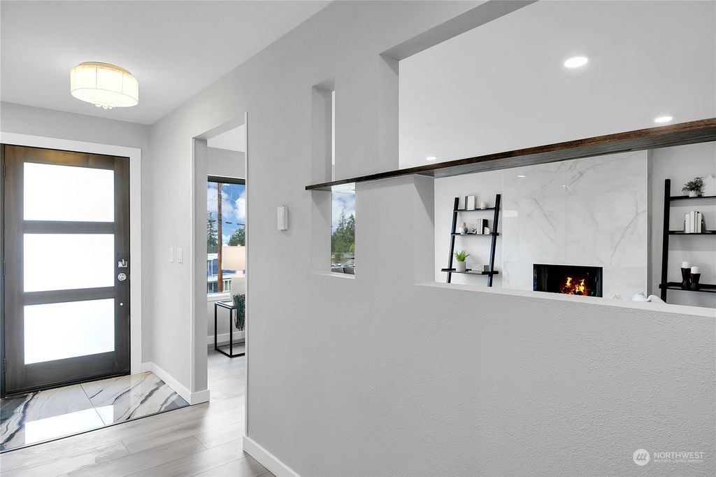 Photo of 3204 52nd Place SW, Everett, WA 98203 (MLS # 2190055)