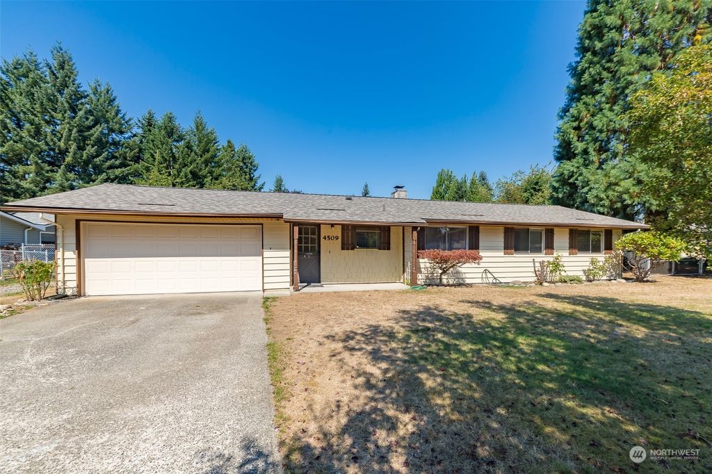 Photo of 4509 123rd Place NE, Marysville, WA 98271 (MLS # 2158493)