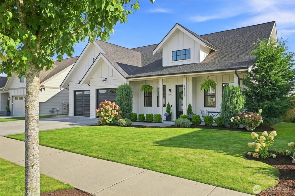 Photo of 2154 Brome Street, Lynden, WA 98264 (MLS # 2576624)