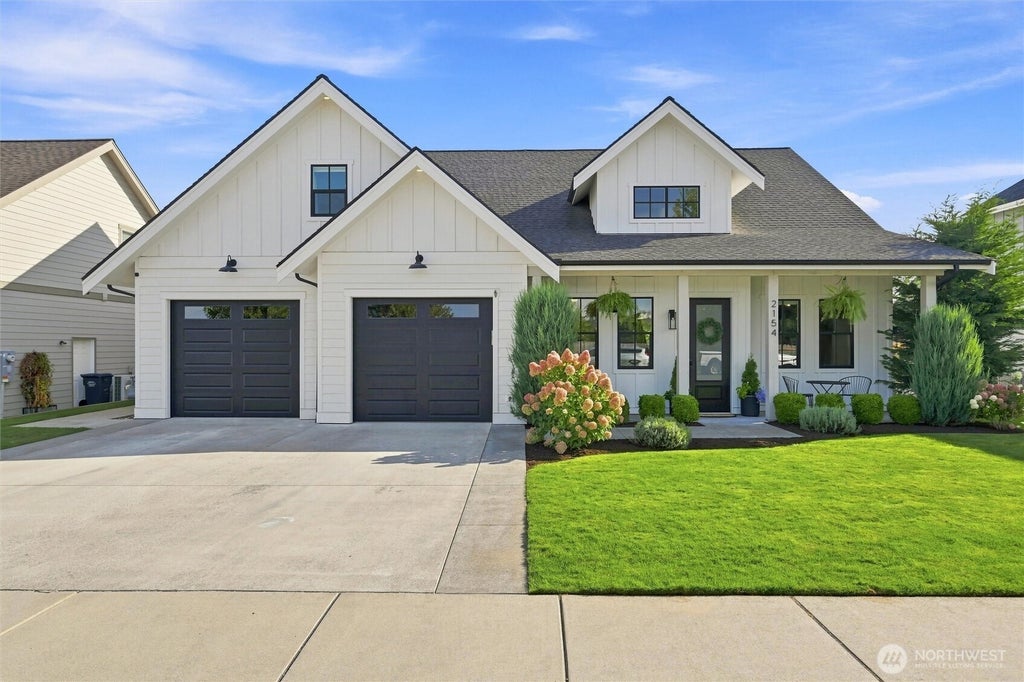 Photo of 2154 Brome Street, Lynden, WA 98264 (MLS # 2576624)