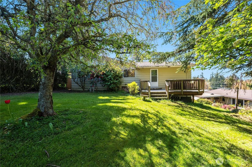 Photo of 4801 84th Street SW, Mukilteo, WA 98275 (MLS # 2364038)