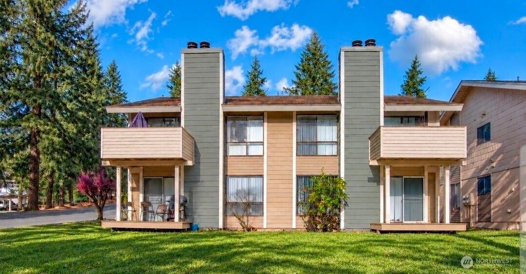Photo of 34246 1st Place S, Federal Way, WA 98003 (MLS # 2586121)
