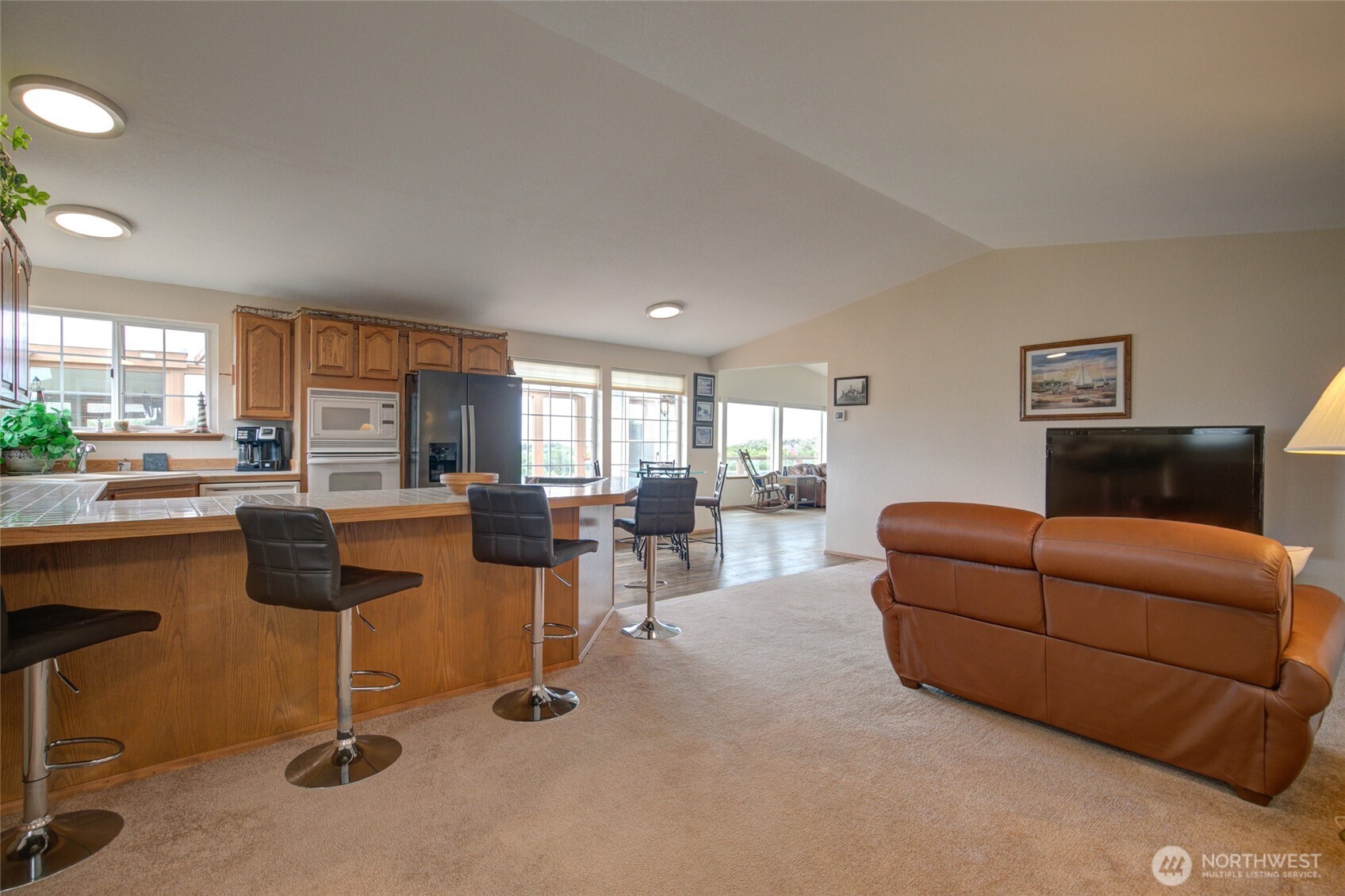 347 Sand Dune Avenue SW