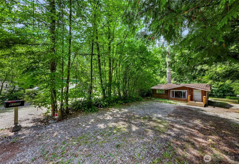 6105 Poppy court
