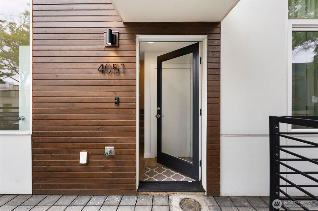 Photo of 4051 Rainier Avenue S, Seattle, WA 98118 (MLS # 2422628)