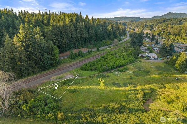 ADDRESS PRIVATE, BUCODA, WA 98530 - Image 2b2cc07c6cf29e2fd42bbf33728b6846/3346075405