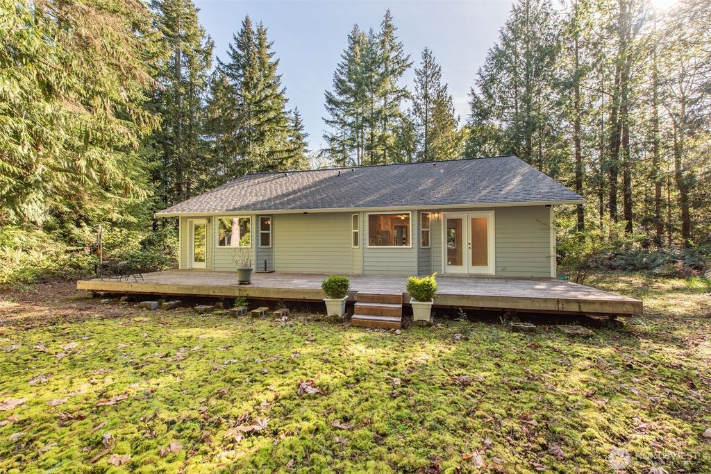 Photo of 113 N Jensen Road, Port Angeles, WA 98362 (MLS # 2509033)