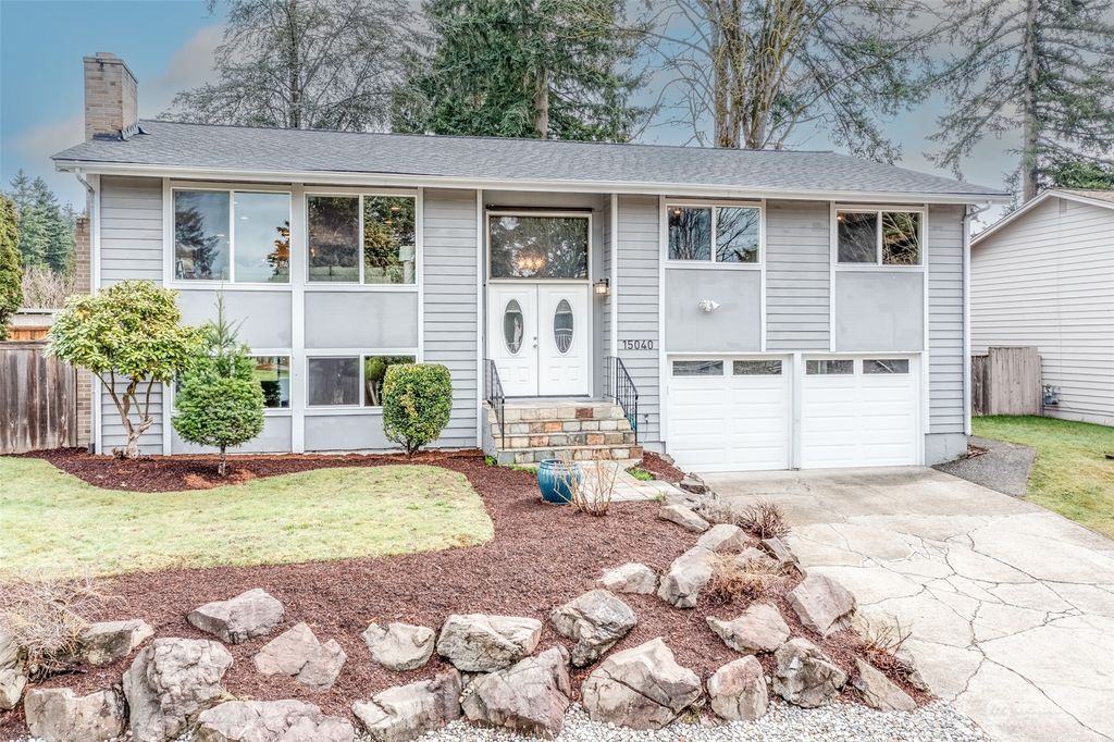 Photo of 15040 116th Place NE, Kirkland, WA 98034 (MLS # 2045308)