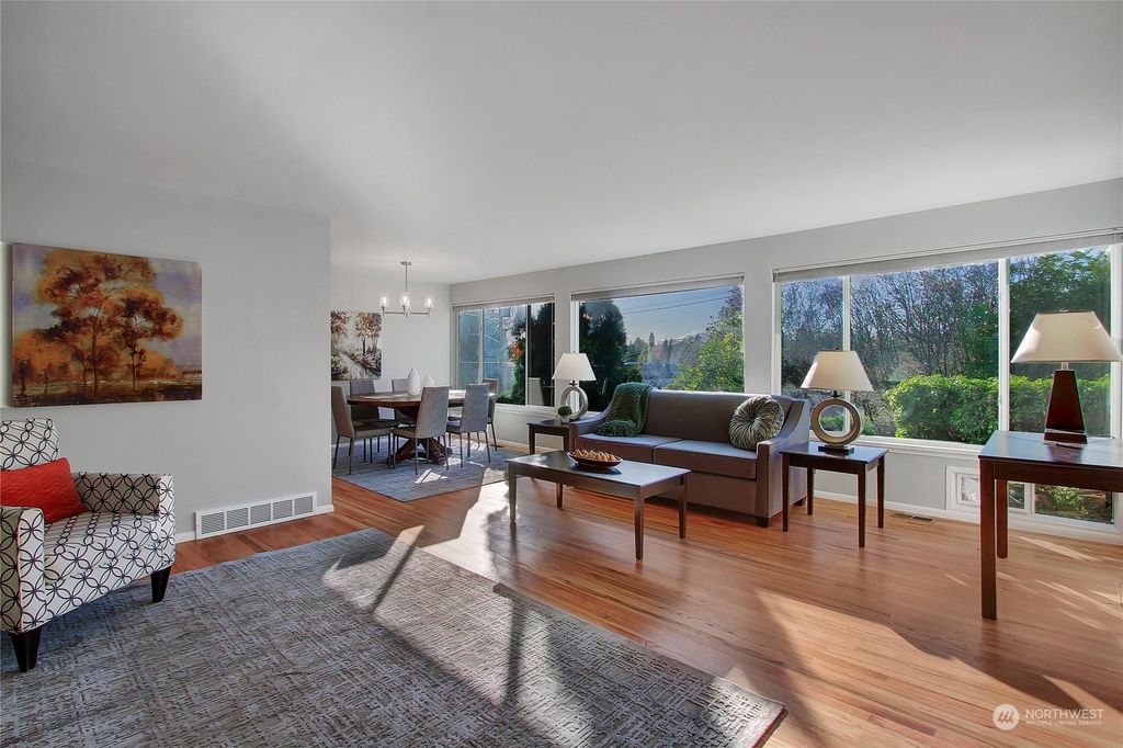 Photo of 8046 27th Avenue NE, Seattle, WA 98115 (MLS # 2304898)