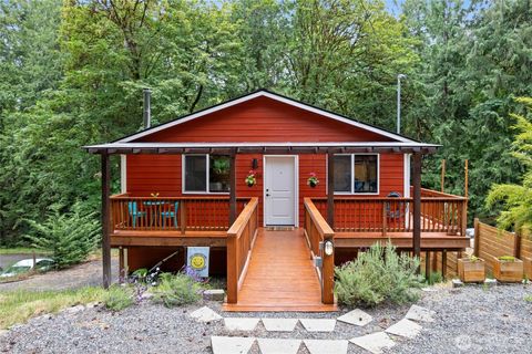 Photo of 2026 Island Drive NW, Olympia, WA 98502 (MLS # 2551508)