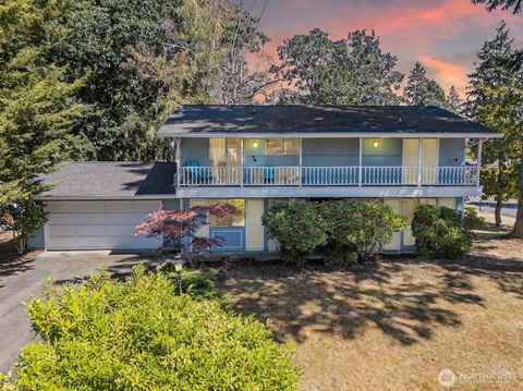 Photo of 7827 76th Avenue SW, Lakewood, WA 98498 (MLS # 2413477) Photo of 7827 76th Avenue SW, Lakewood, WA 98498 (MLS # 2413477)