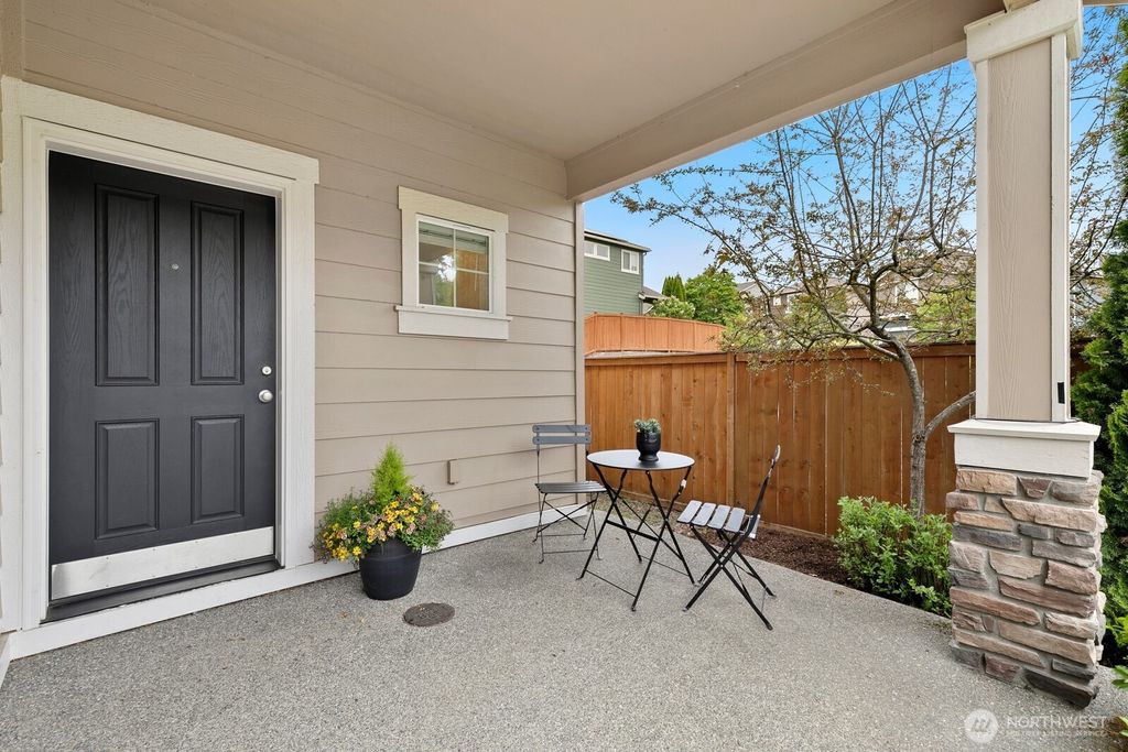 Photo of 3131 Dunhill Lane, Puyallup, WA 98372 (MLS # 2515909)